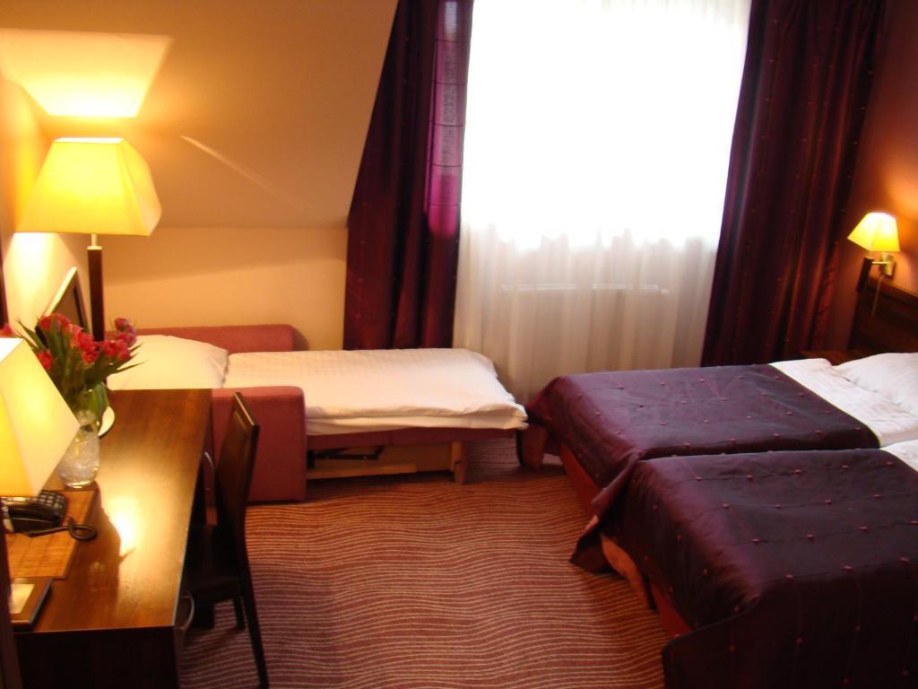 Hotel Azalia & Spa 니푸미체 객실 사진