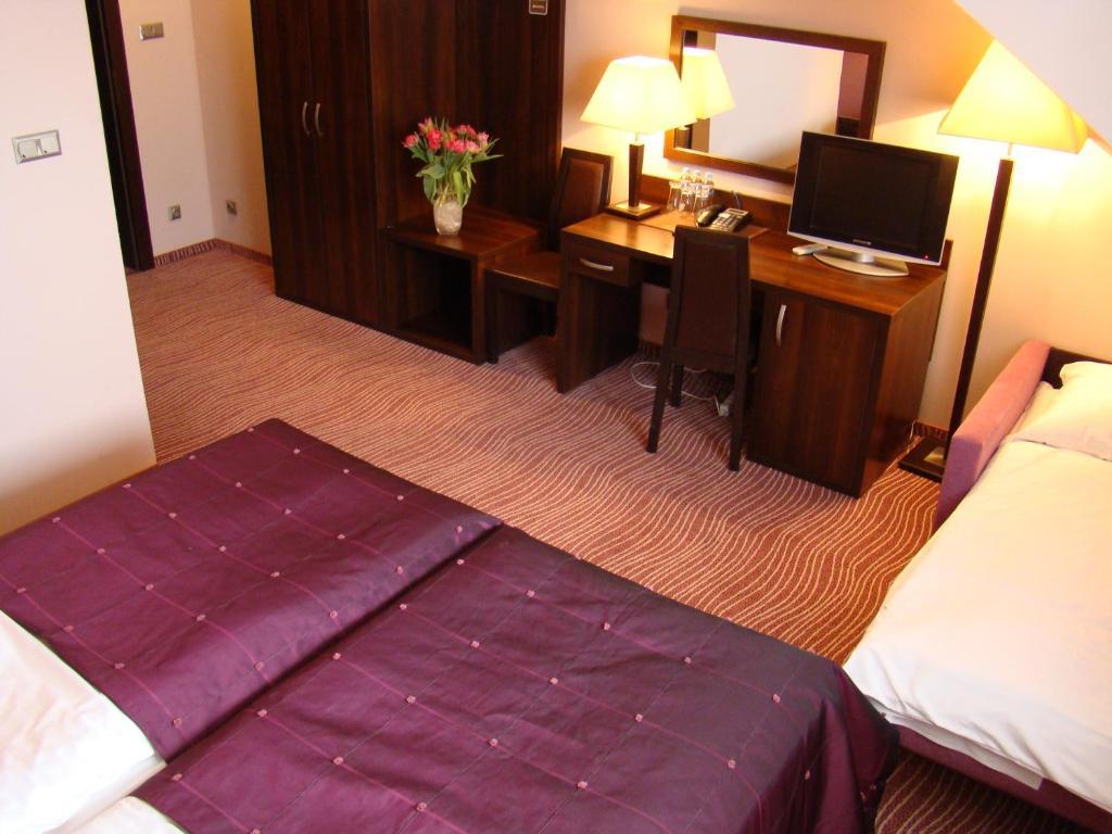 Hotel Azalia & Spa 니푸미체 외부 사진