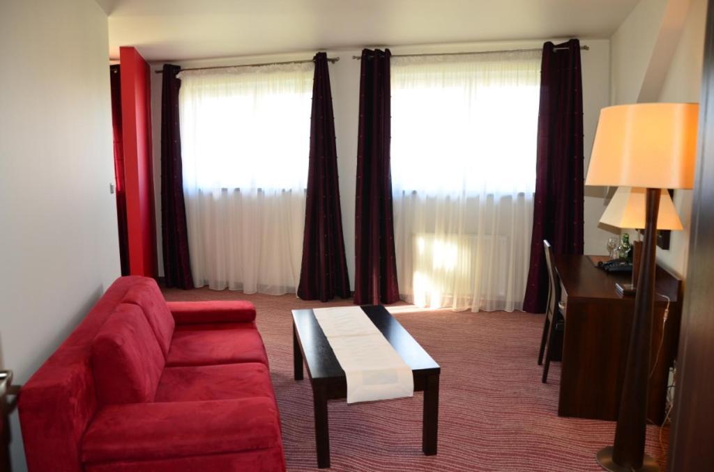 Hotel Azalia & Spa 니푸미체 객실 사진