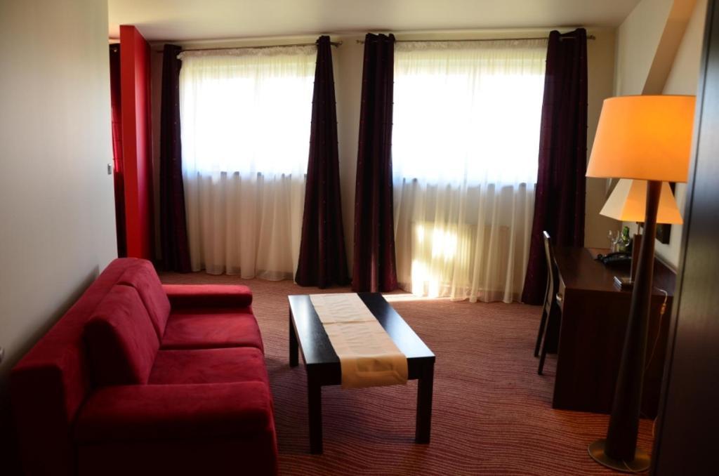 Hotel Azalia & Spa 니푸미체 객실 사진